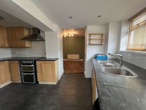 Photo 20- click for photo gallery